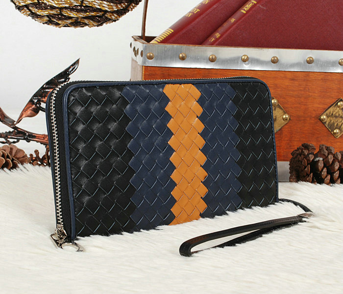 Bottega Veneta intrecciato leather clutch BV6612 black&royalblue